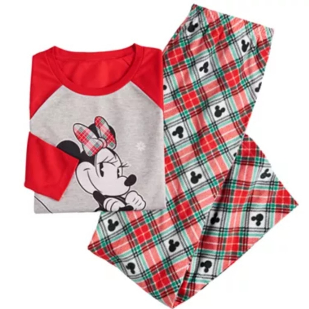 Disney's Minnie 2 Piece Red Green Black Gray Plaid Graphic Print Pajama Set